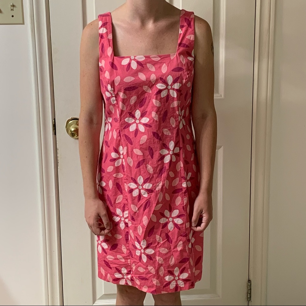 🌷3 for $25🌷Reitmans, US 7 (Juniors), Pink Retro Floral Sleeveless Dress